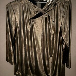 Elegant & Fun!  Gold Metallic Twist-Detail Nine-West Blouse NWT
